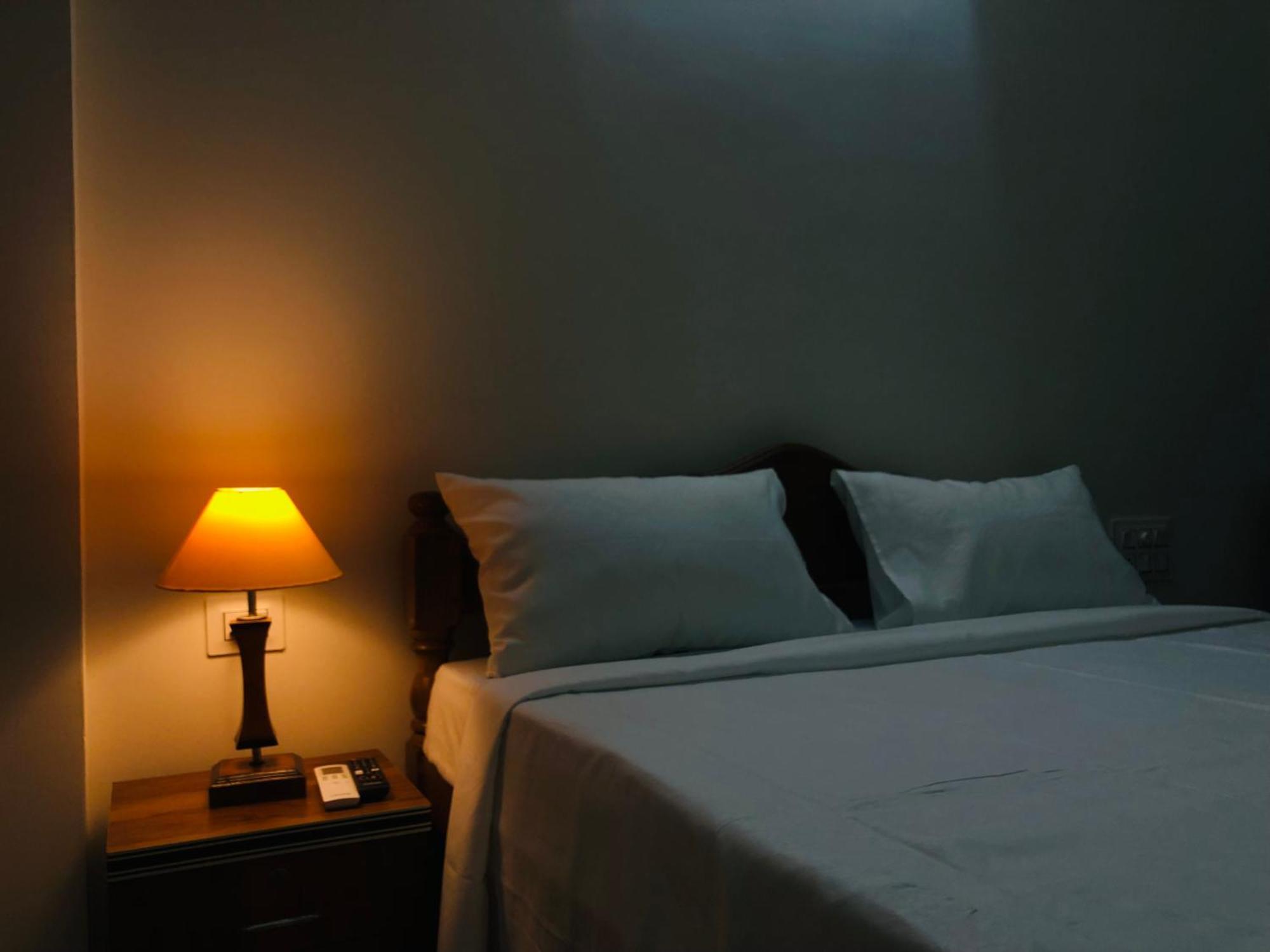 בוגמאלו Nelis Guest House מראה חיצוני תמונה